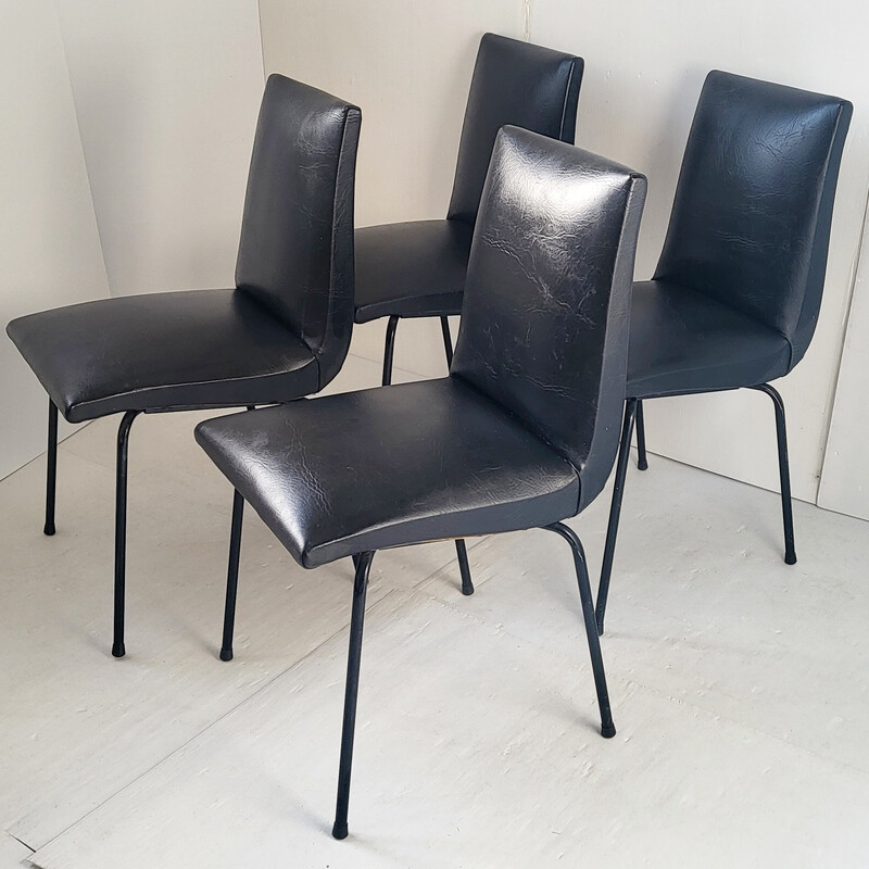 Set van 4 vintage Meurop stoelen van Pierre Guariche, 1960