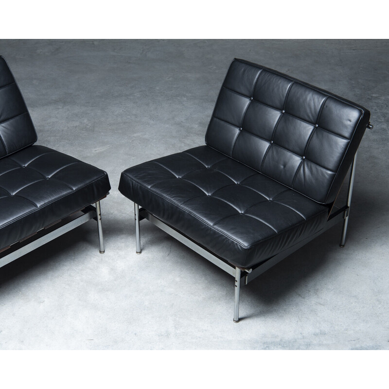 Pair of vintage '416' armchairs with black leather cushions by Kho Liang Ie for Artifort, Netherlands 1950