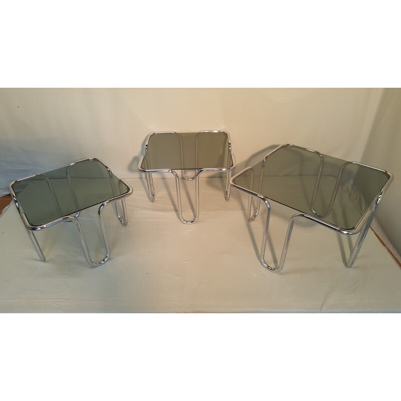 Suite of 3 smoked glass nesting tables - 1970s