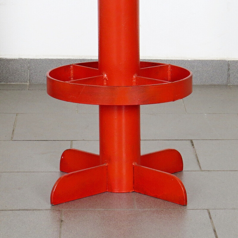Pair fo vintage swivel red bar stools