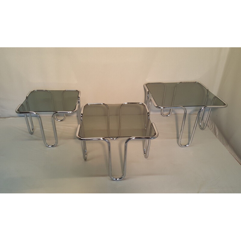 Suite of 3 smoked glass nesting tables - 1970s