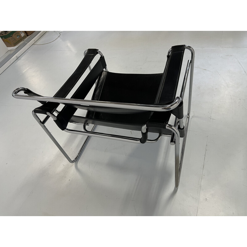 Vintage armchair "Wassily B3" by Marcel Breuer for Gavina