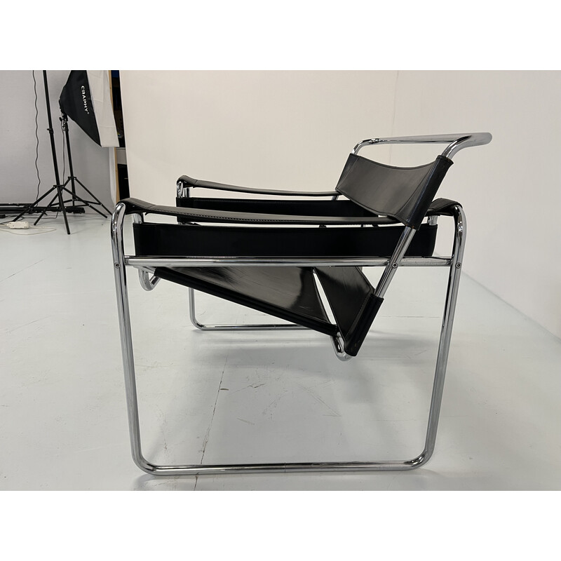 Vintage fauteuil "Wassily B3" van Marcel Breuer voor Gavina