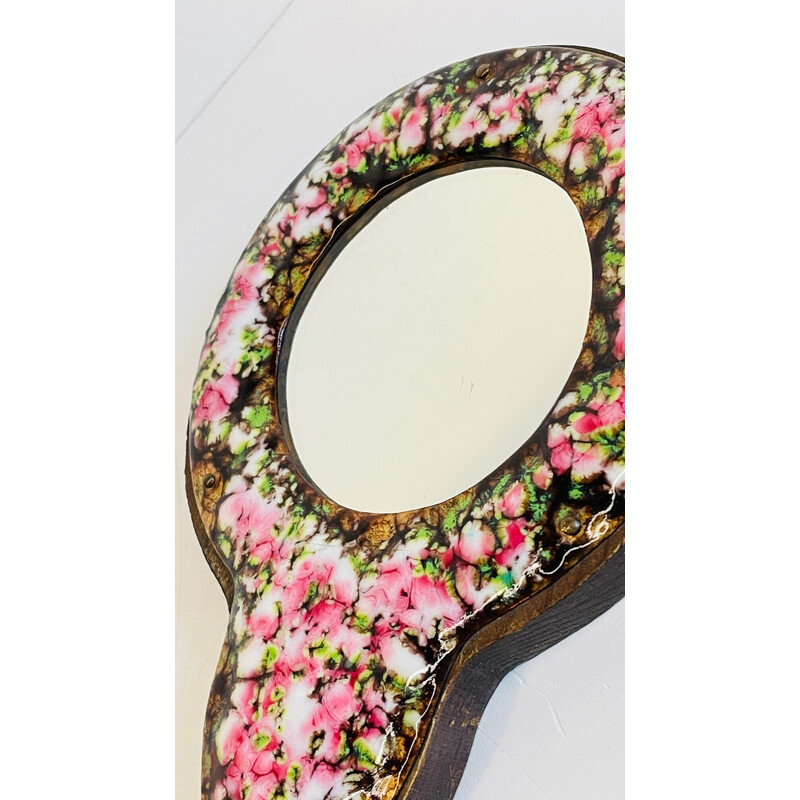 Vintage hand mirror in enamelled metal