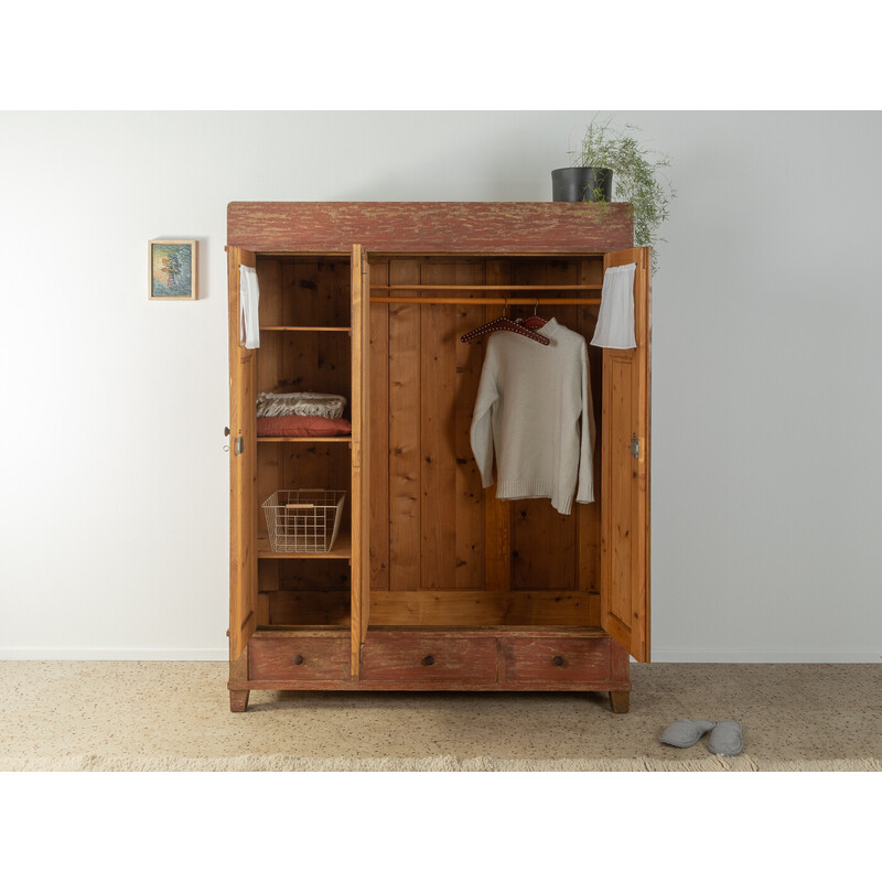 Vintage cabinet in solid pine, Germany 1930