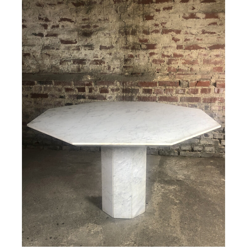 Vintage octagonal table in Carrara marble, 1970