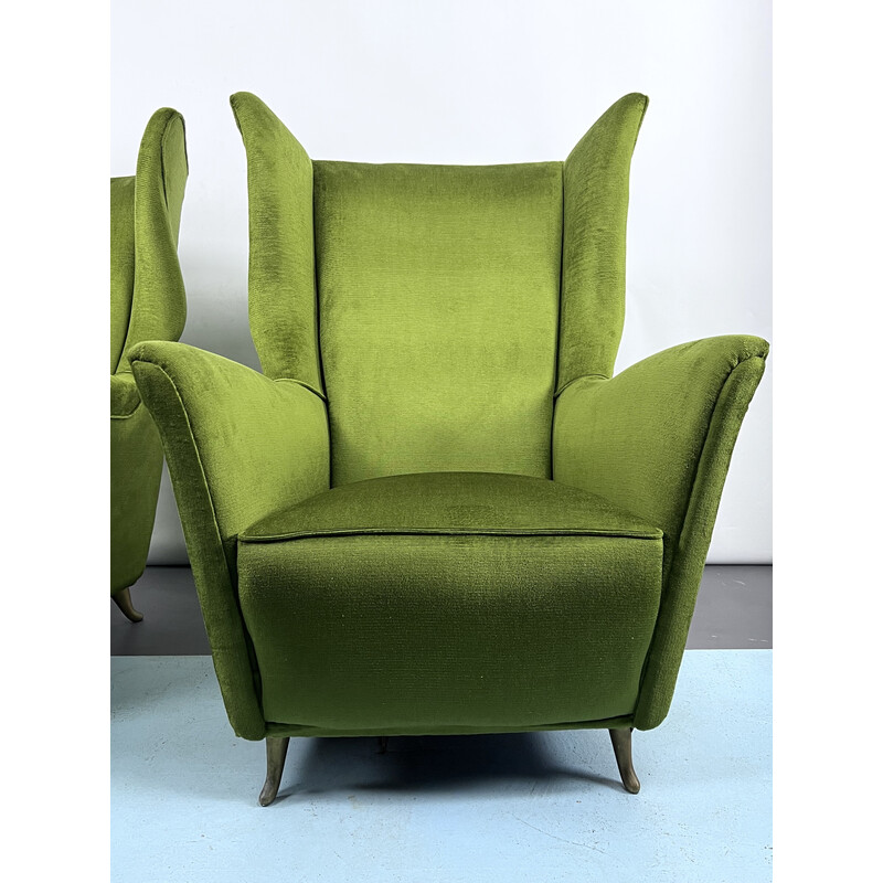 Paar Italiaanse Isa-fauteuils van groen fluweel uit het midden van de eeuw, jaren 1950