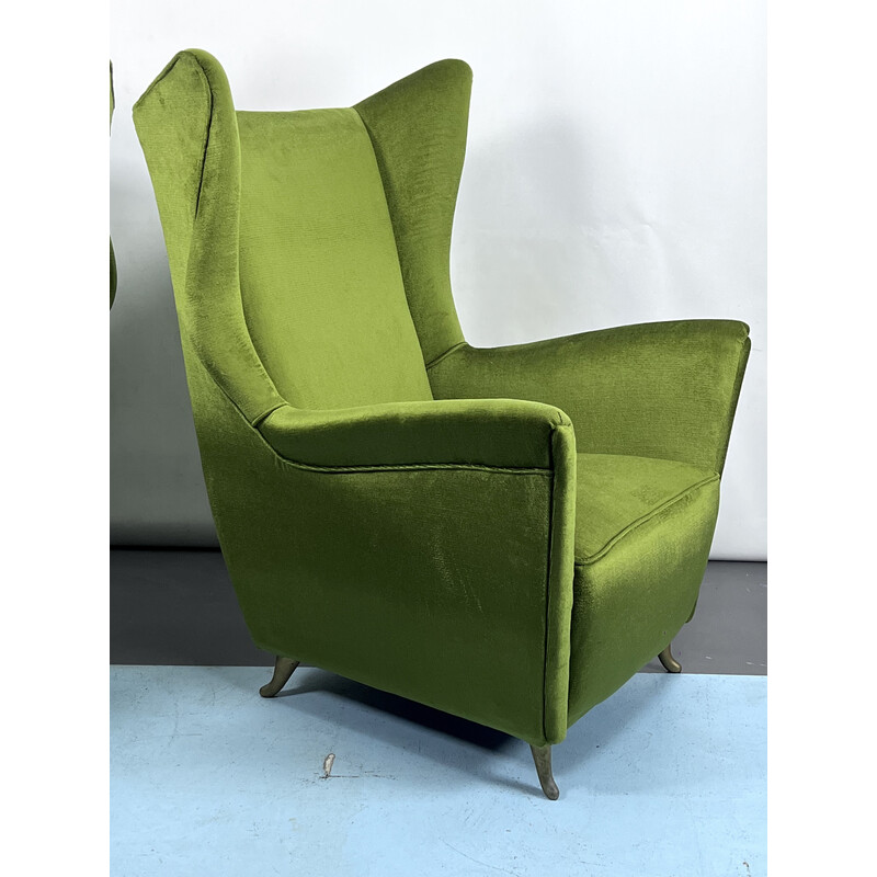 Paar italienische Isa-Sessel aus grünem Samt aus der Mitte des Jahrhunderts, 1950er Jahre