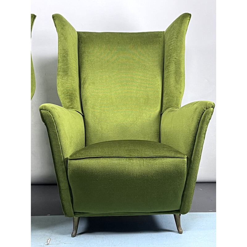 Pair of mid-century Italian green velvet Isa armchairs, 1950s