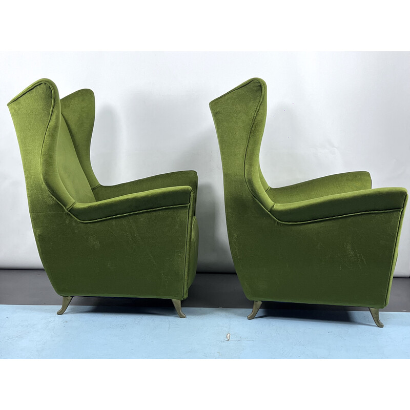 Pair of mid-century Italian green velvet Isa armchairs, 1950s