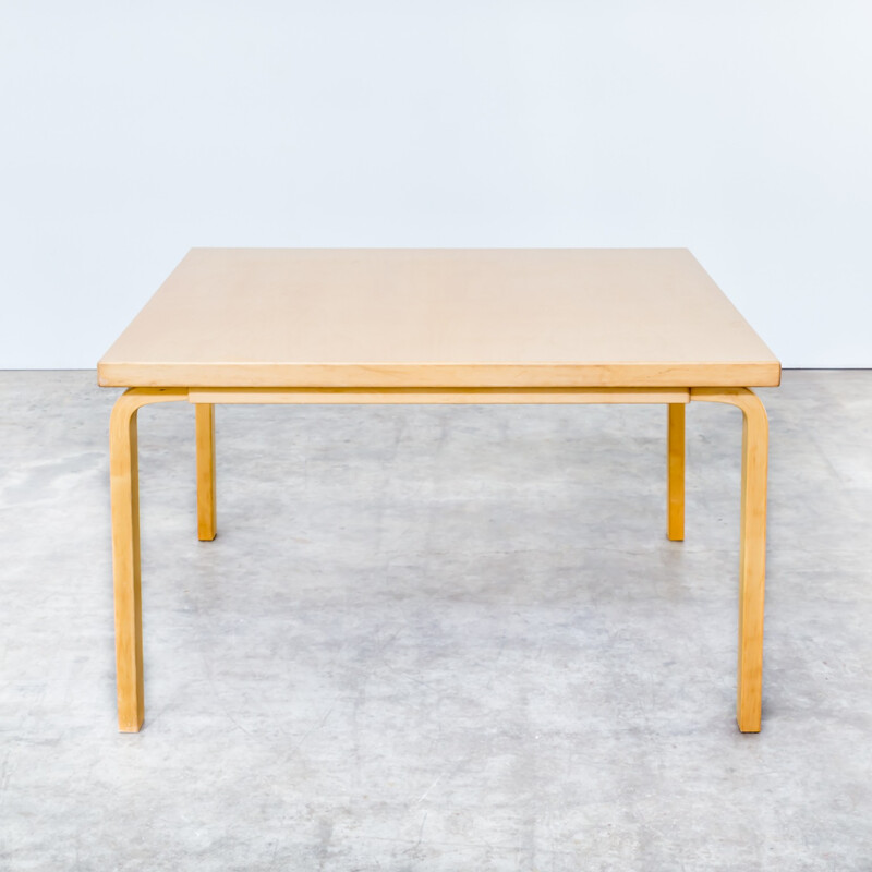 Table de salle à manger model 82A Alvar Aalto pour Artek - 1960
