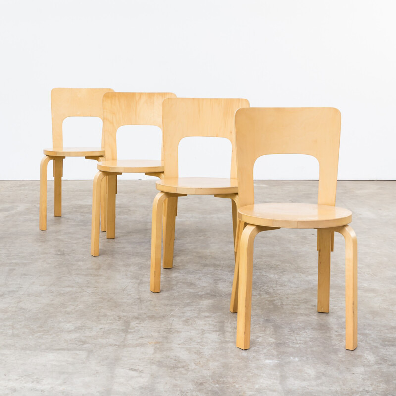 Ensemble de 4 chaises model 66 Alvar Aalto pour Artek - 1960