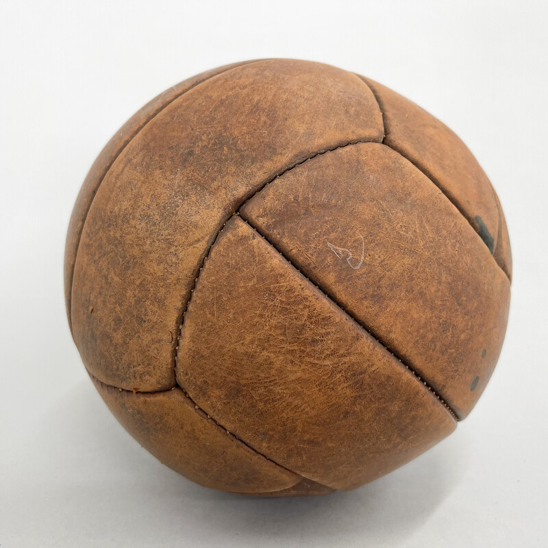 Balón de entrenamiento vintage de cuero marrón, Checoslovaquia 1930