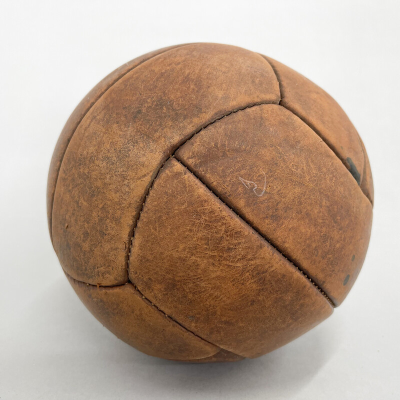 Trainingsball aus braunem Leder, Tschechoslowakei 1930