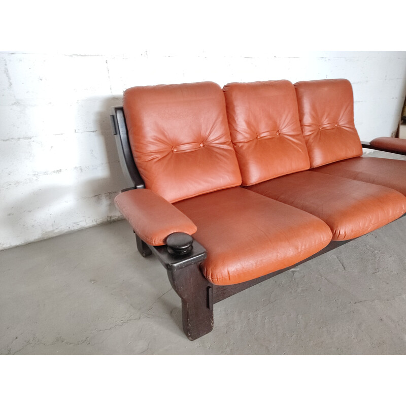 Vintage Brazilian sofa in black wood and orange-red leather