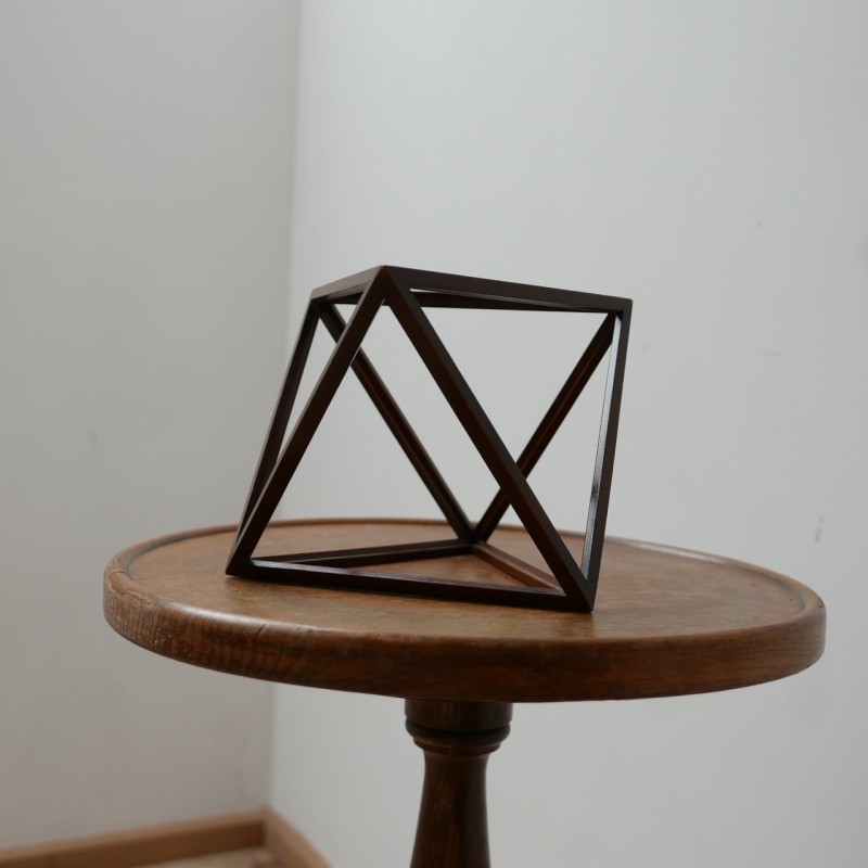 Geometrisch houten object, 1970.