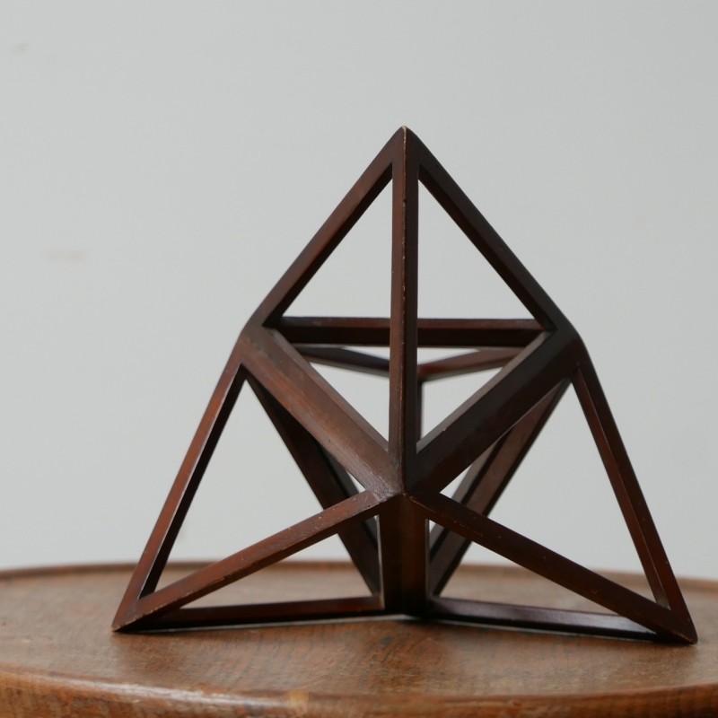 Objecto geométrico de madeira escultórica francesa de meados do século, 1970s