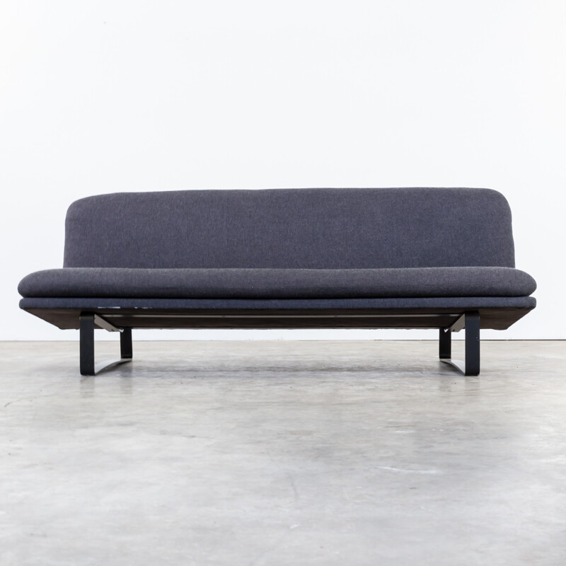 683 grey woolen by Kho Liang Ie sofa for Artifort - 1960s