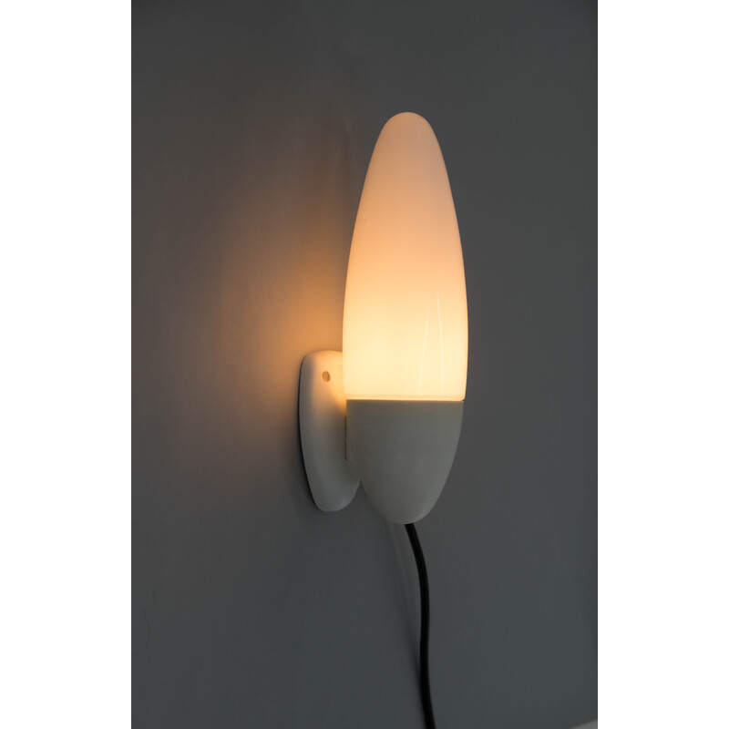 Vintage space age bakélite wall lamp, Czechoslovakia 1960