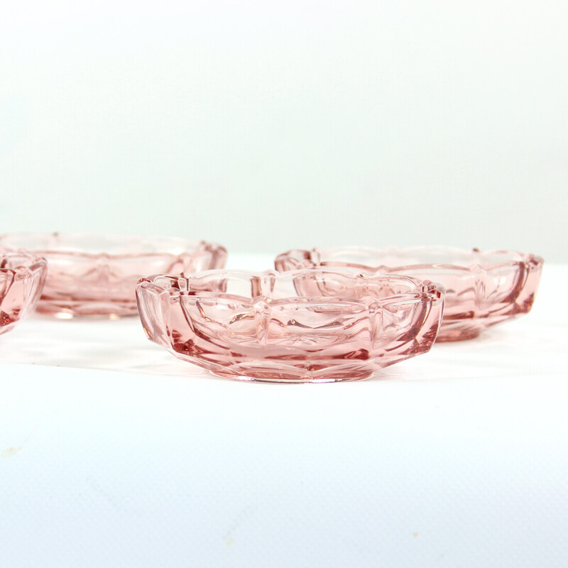 Juego de cuencos vintage de cristal rosa, Checoslovaquia 1950