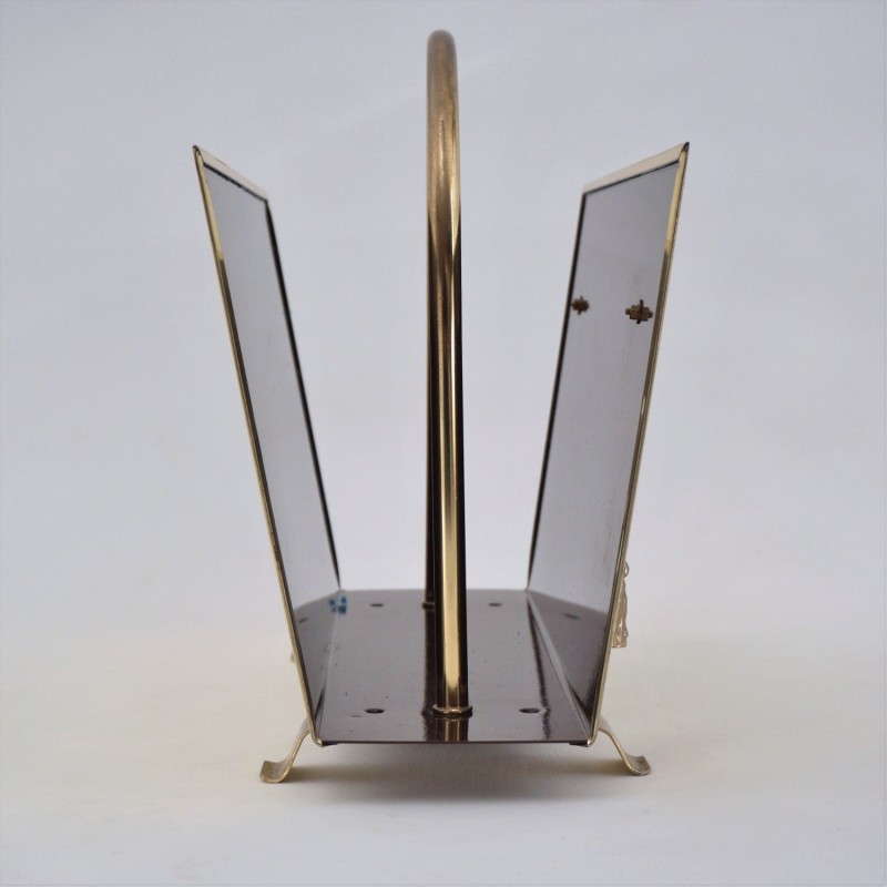 Vintage brass magazine rack by Peerage Brass, England 1960