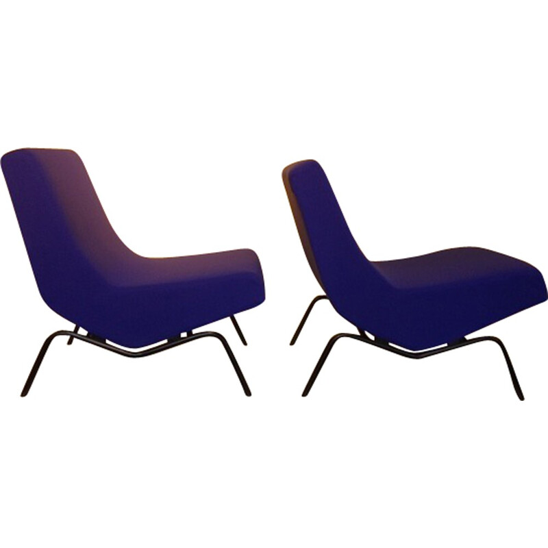 Pair of low chairs, CM194 model, by Pierre Paulin - 1950s