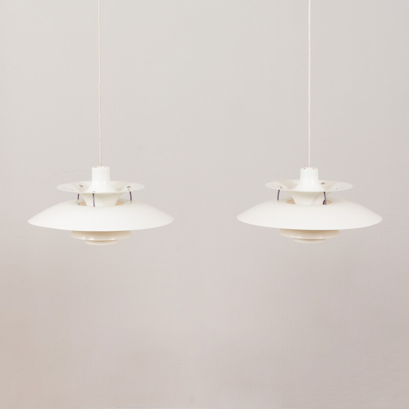Pair of vintage Ph 5 white pendant lamps by  Poul Henningsen for Louis Poulsen, Denmark 1960s