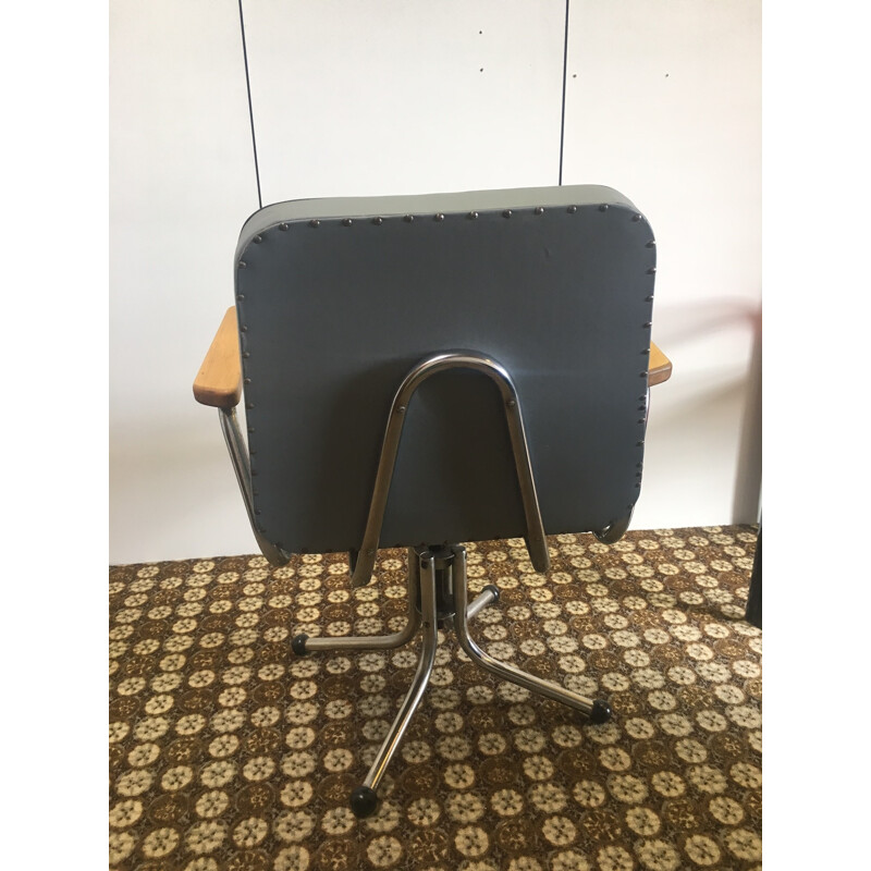 Vintage swiveling office chair - 1960s