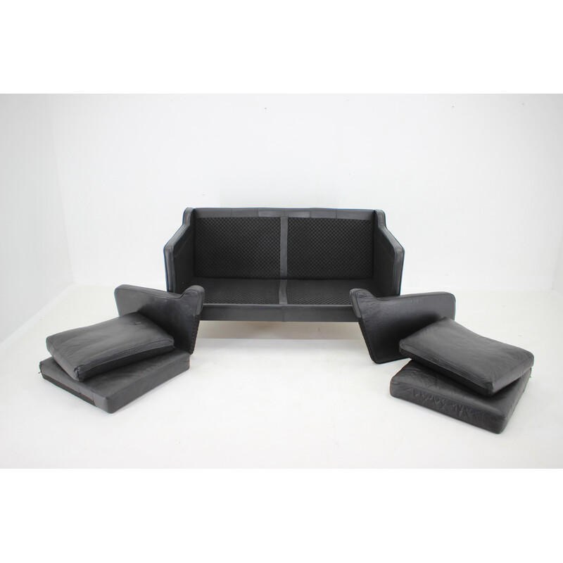 Vintage sofa 2 seater in leather, Denmark 1970