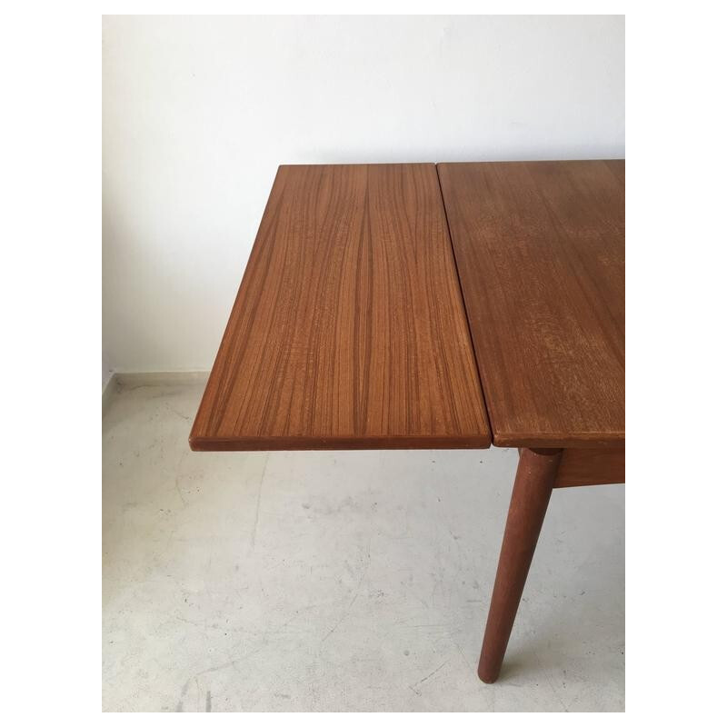 Scandinavian draw-leaf extendable teak dining table - 1960s