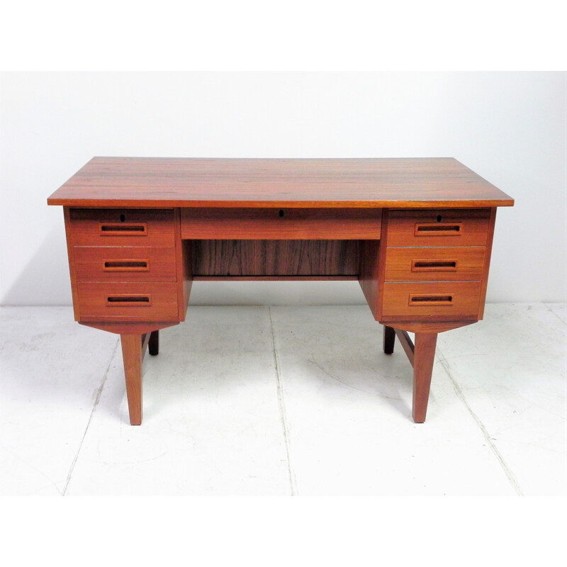 Scandinavian teak desk - 1960s