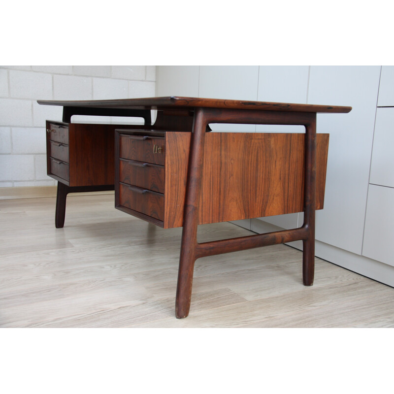 Vintage desk in rosewood, Model 75, designed by Gunni Omann for Oman Junn (Denmark) - 1950s