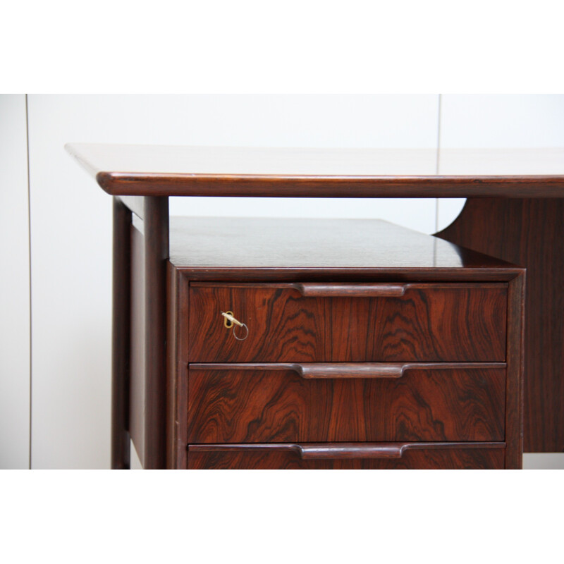 Vintage desk in rosewood, Model 75, designed by Gunni Omann for Oman Junn (Denmark) - 1950s