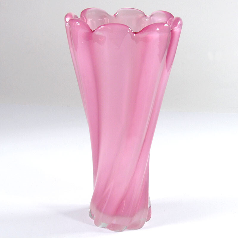 Vintage pink Alabastro vase by Archimede Seguso for Barovier and Toso, 1960s