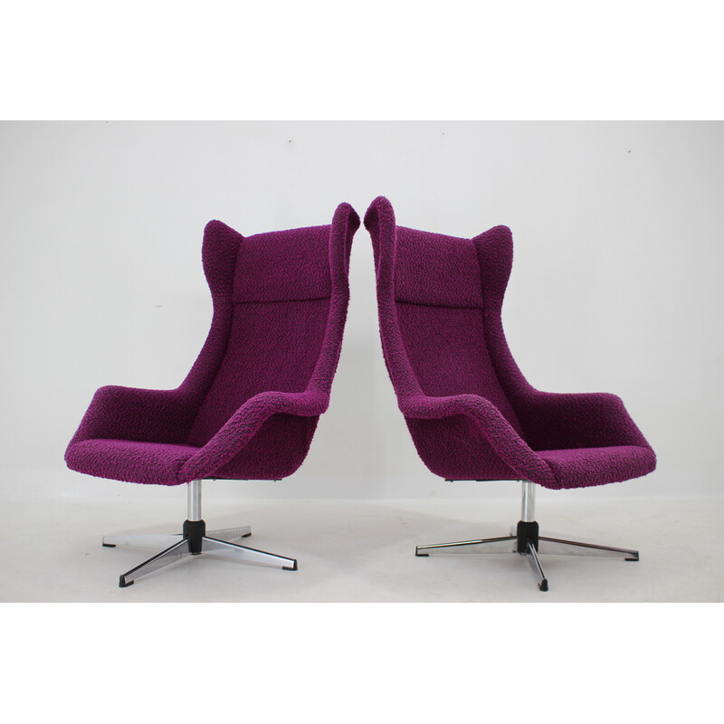 Paire de fauteuils vintage "Swivel Wingback" par Miroslav Navratil, 1960