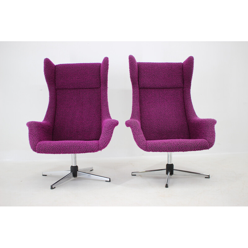 Paire de fauteuils vintage "Swivel Wingback" par Miroslav Navratil, 1960