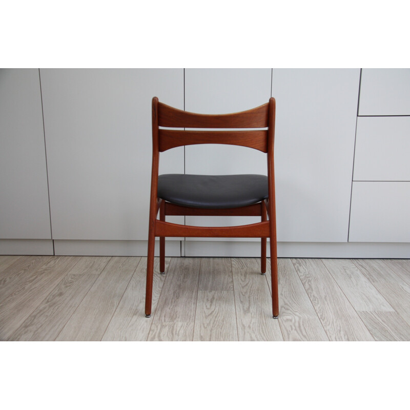 Mid century chair in teak - Model 310 - by Erik Buch for Christiansen Mobelfabrik - 1960s