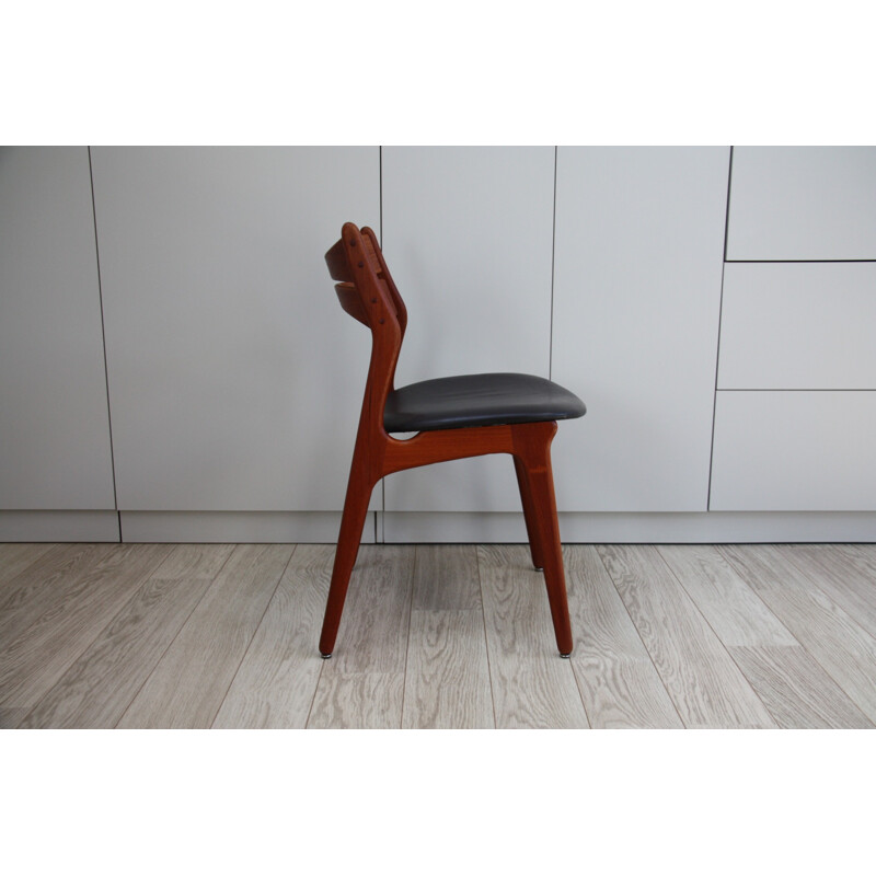 Mid century chair in teak - Model 310 - by Erik Buch for Christiansen Mobelfabrik - 1960s