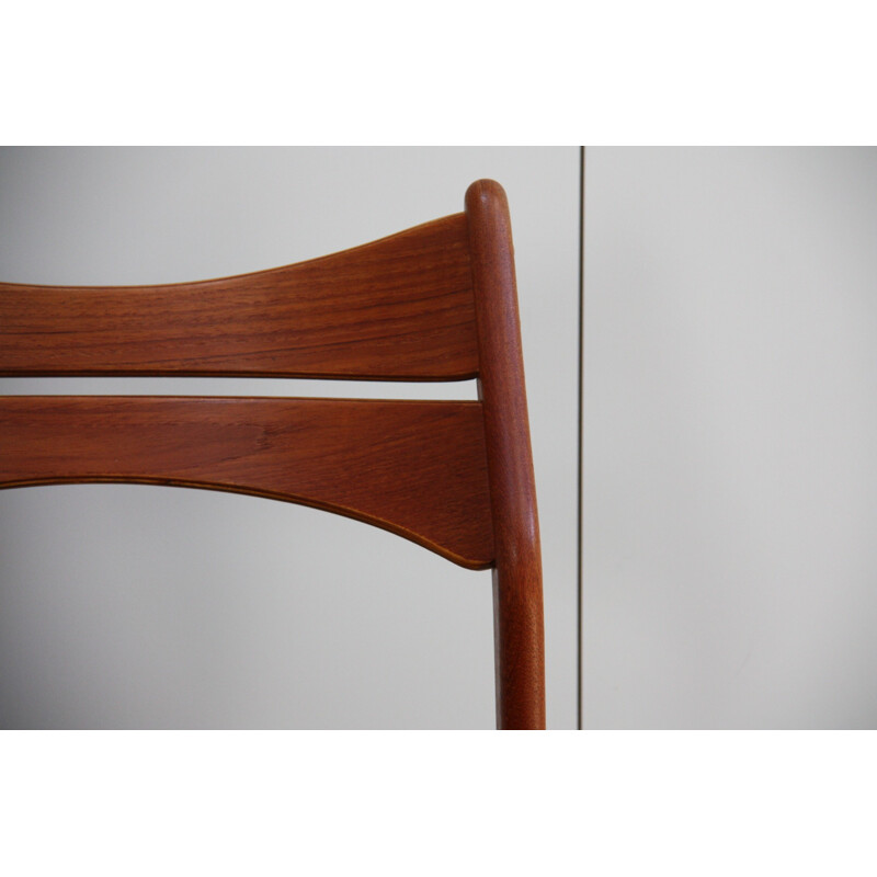 Mid century chair in teak - Model 310 - by Erik Buch for Christiansen Mobelfabrik - 1960s