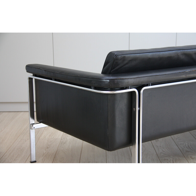 Model 6913 3-seater sofa in black leather by Hort Brüning for Kill International - 1960s