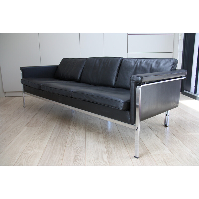 Model 6913 3-seater sofa in black leather by Hort Brüning for Kill International - 1960s