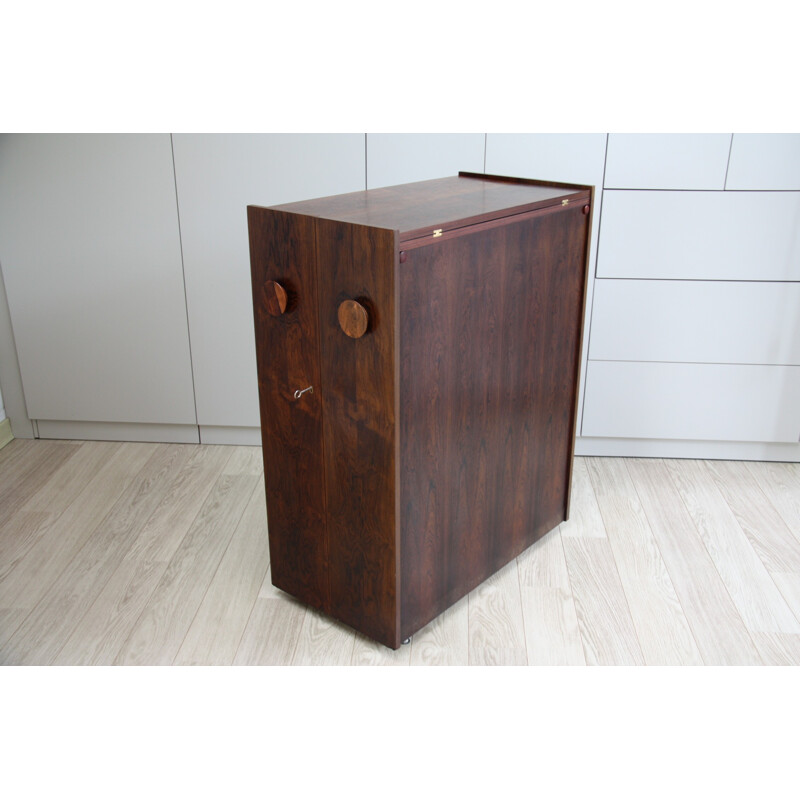 Dry "Bar in a box" in rosewood by Erik Buch for Dyrlund - 1960s