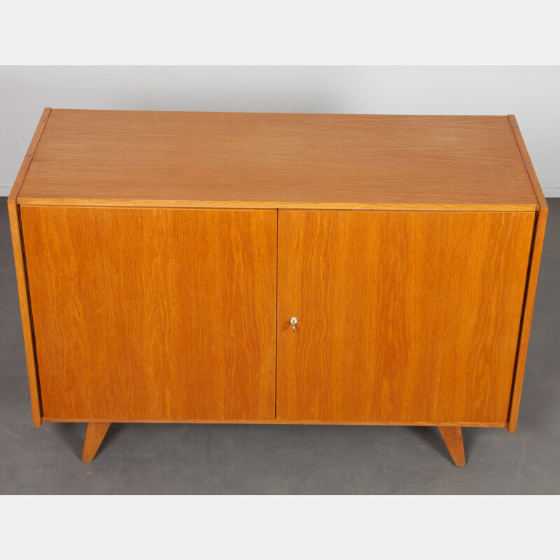 Vintage chest of drawers model U-450 by Jiroutek for Interier Praha, 1960