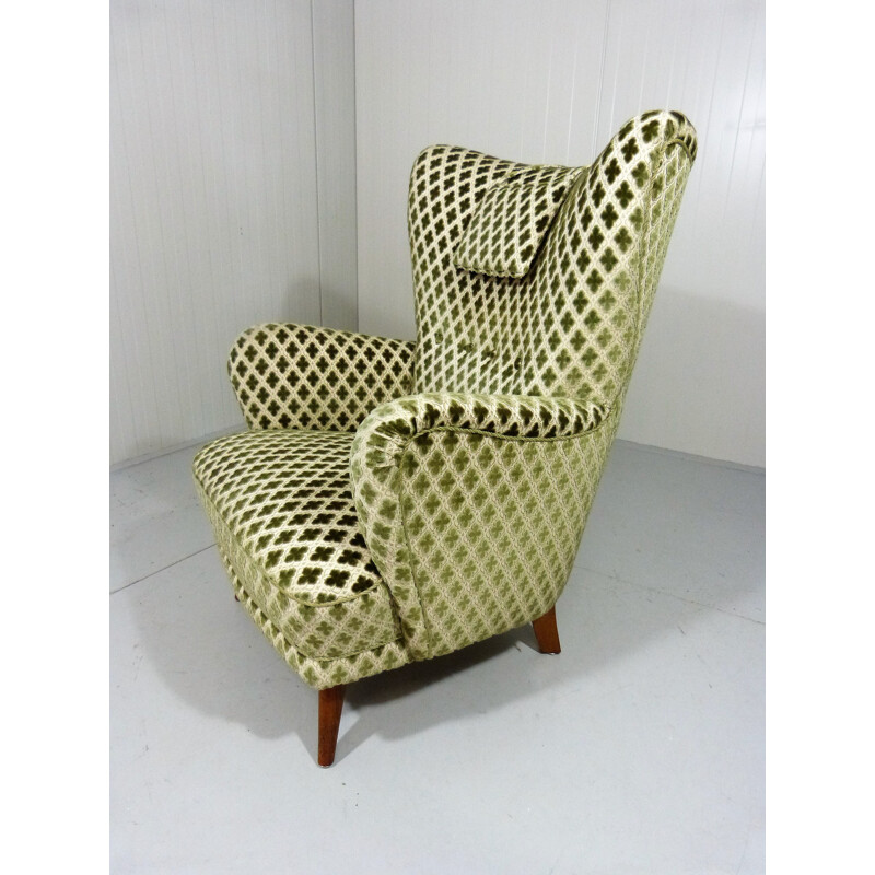 Wingback armchair in cream and green velvet - 1950s