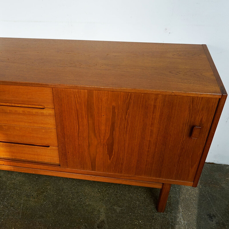 Vintage teakhouten schuifdeur credenza van Nils Johnsson voor Troeds, Zweden 1960