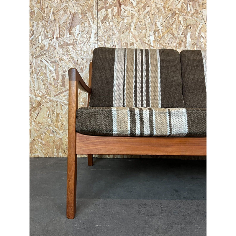 Vintage sofá de teca dinamarquês de 3 lugares por Ole Wanscher para o Cado, 1960-1970