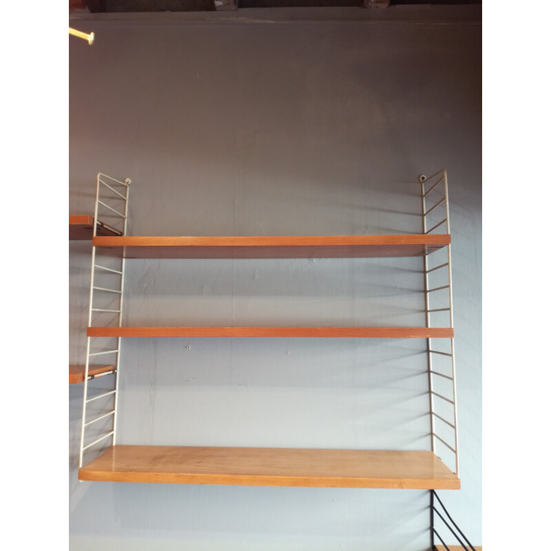 String shelf system in oak wood - STRINNING - 1950s