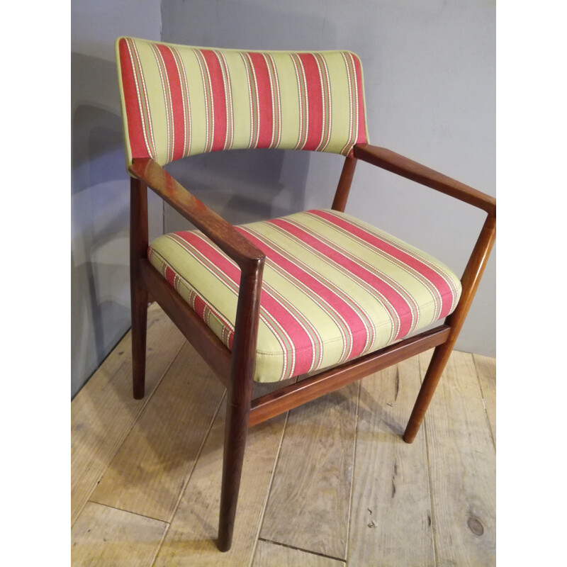 Rosewood armchair with tapered feet - 1960s