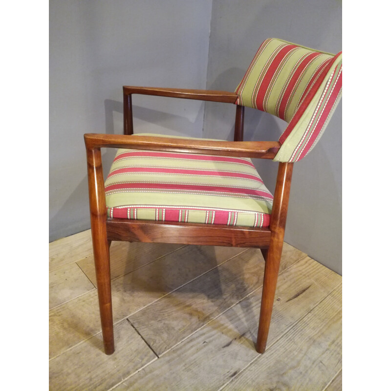 Rosewood armchair with tapered feet - 1960s