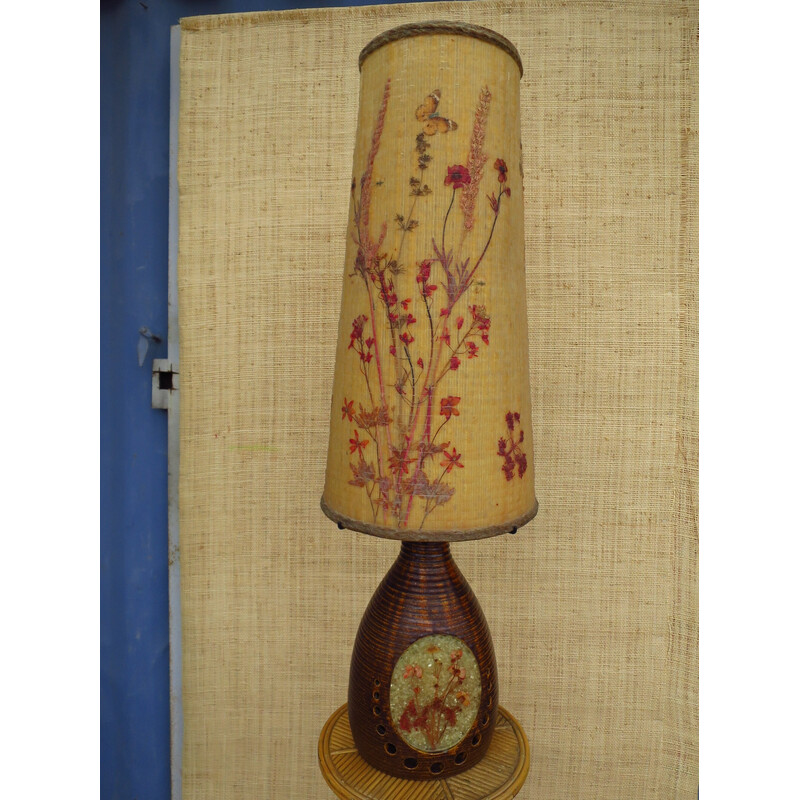 Memento Vintage - Lampe des potiers d'Accolay, circa 1960. Abat-jour en  résine et corde, lampe en céramique incrustée de résine cépamine colorée.  Double éclairage, fonctionne avec une ampoule à vis de type